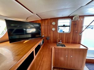 interior, PDQ 42 Antares, catamaran for sale