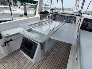 cockpit, Beneteau 41 Oceanis, sailboat for sale