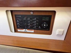 electrical, Beneteau 41 Oceanis, sailboat for sale