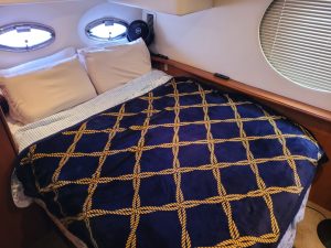 bed, Silverton, trawler for sale