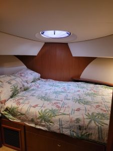 bed, Silverton, trawler for sale