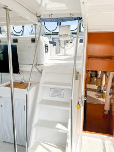 cockpit, Defever 49, trawler for sale