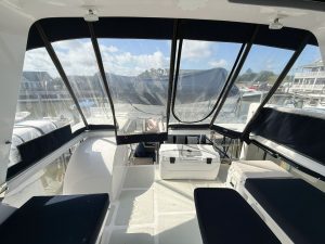 cockpit, Defever 49, trawler for sale