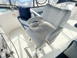 cockpit, Defever 49, trawler for sale
