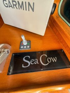 navigation station, Defever 49, trawler for sale