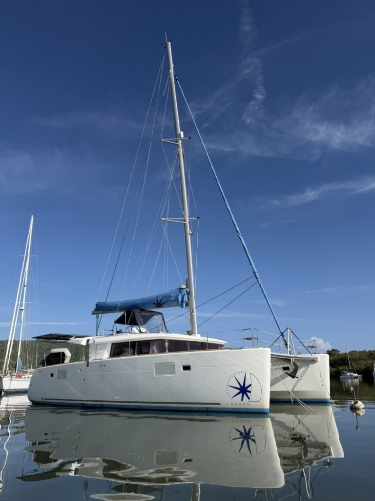 Lagoon 450F, catamaran for sale