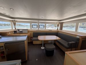 salon, Lagoon 450, catamaran for sale