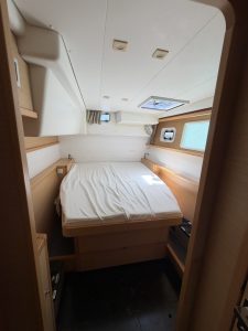 bed, Lagoon 450, catamaran for sale