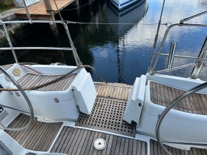 cockpit, Jeanneau, sailboat for sale