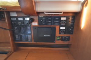 navigation station, Jeanneau, sailboat for sale