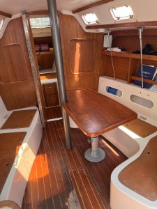 salon, Catalina 320, sailboat for sale
