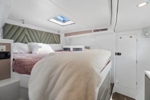 bed, Balance 526, catamaran for sale
