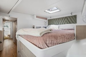 bed, Balance 526, catamaran for sale