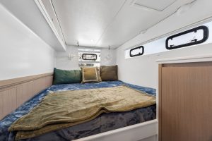 bed, Balance 526, catamaran for sale