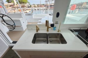 salon, Balance 526, catamaran for sale