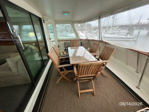 cockpit, Hatteras, trawler for sale