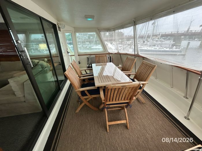 cockpit, Hatteras, trawler for sale