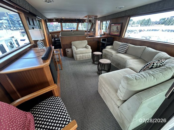 salon, Hatteras, trawler for sale