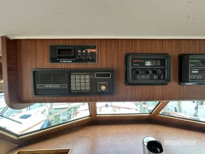 navigation station, Hatteras, trawler for sale