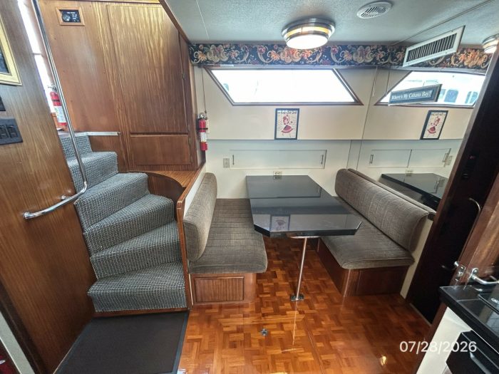 salon, Hatteras, trawler for sale