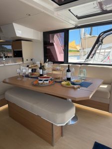 salon, Bali 4.8, catamaran for sale
