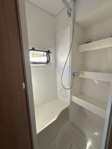 bath, Bali 4.8, catamaran for sale
