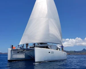 underway, Lagoon 450, catamaran for sale