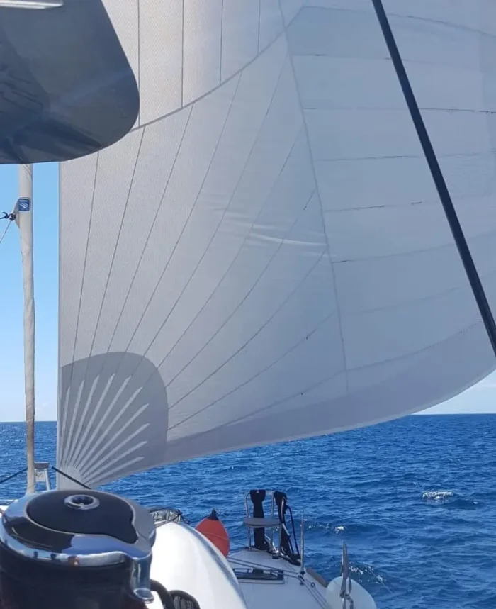 underway, Lagoon 450, catamaran for sale