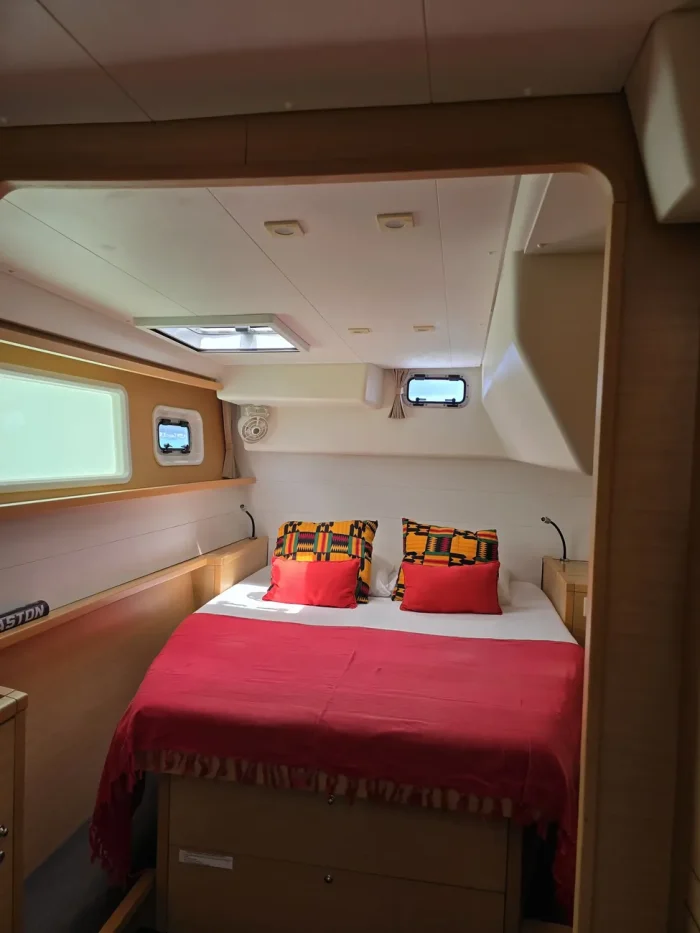 bed, Lagoon 450, catamaran for sale