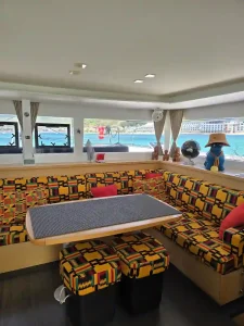salon, Lagoon 450, catamaran for sale