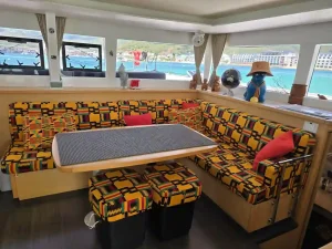 salon, Lagoon 450, catamaran for sale