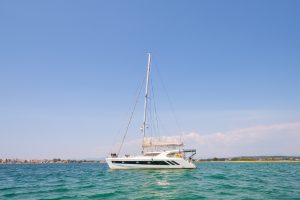 exterior, Knysna 480, catamaran for sale