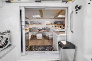salon, Knysna 480, catamaran for sale