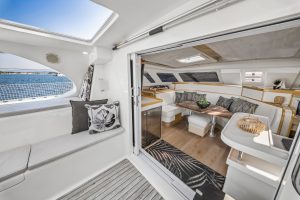 salon, Knysna 480, catamaran for sale