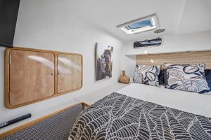 bed, Knysna 480, catamaran for sale
