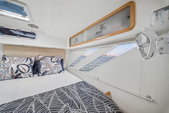 bed, Knysna 480, catamaran for sale