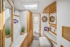 interior, Knysna 480, catamaran for sale
