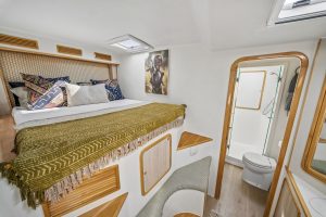 bed, Knysna 480, catamaran for sale