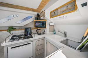interior, Knysna 480, catamaran for sale