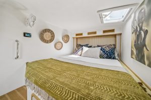 bed, Knysna 480, catamaran for sale