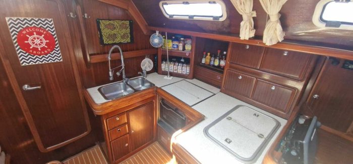 interior, Bavaria 50 Cruiser, sailboat for sale