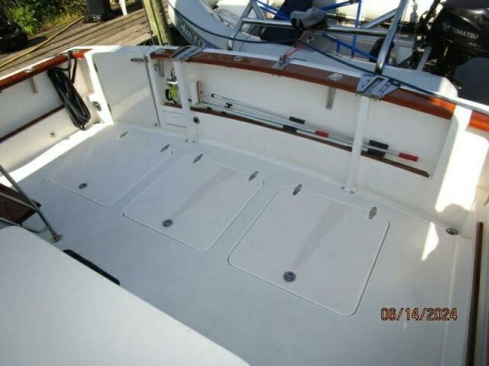 deck, Sabre, trawler for sale