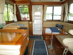 salon, Sabre, trawler for sale