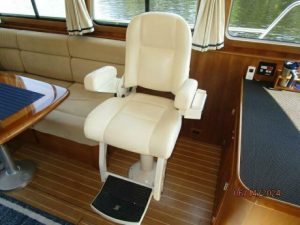 salon, Sabre, trawler for sale