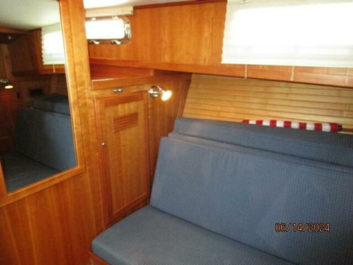 interior, Sabre, trawler for sale