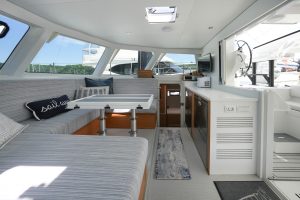 salon, Balance 482, catamaran for sale