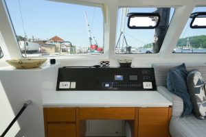 navigation station, Balance 482, catamaran for sale