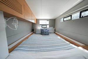 bed, Balance 482, catamaran for sale