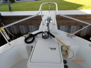 deck, Mainship 390, trawler for sale