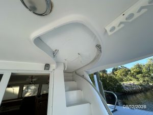 deck, Mainship 390, trawler for sale